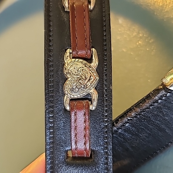 Nadine women's black leather belts w/ silverhearts strung w/ brown leather.‎ 28 - Picture 3 of 12